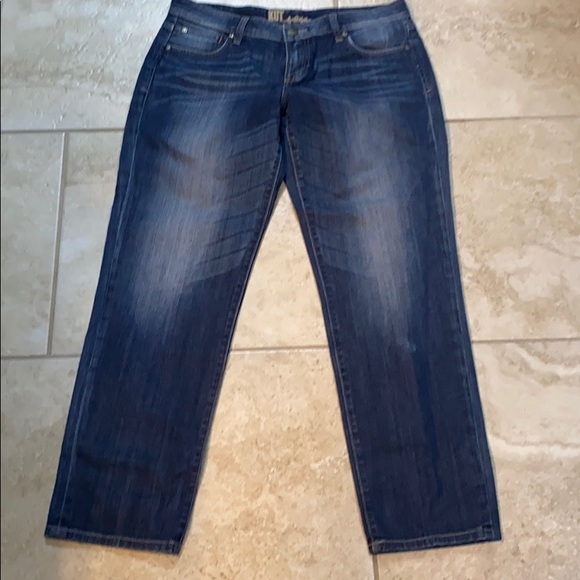 Jeans, Kut from the Kloth  8 (Catherine, I think) - Picture 2 of 3